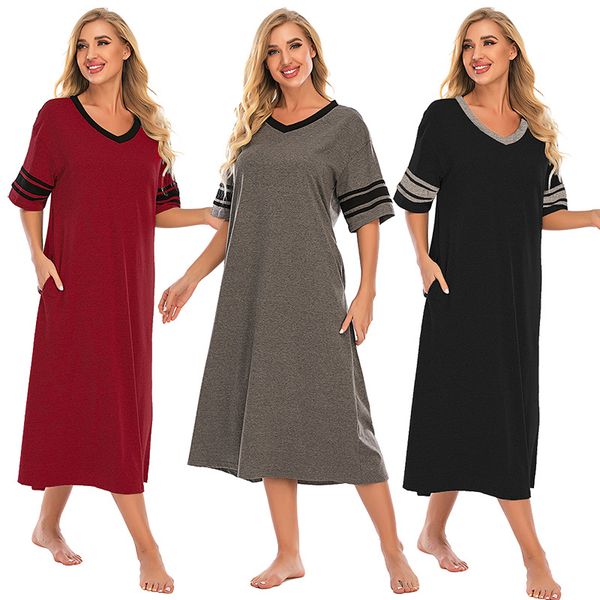 full season 2021 new style comfortable v-neck collared cotton short sleeves wholesale ladies' suit homedress, Black;red
full season 2021 new style comfortable v-neck collared cotton short sleeves wholesale ladies' suit homedress, Black;red