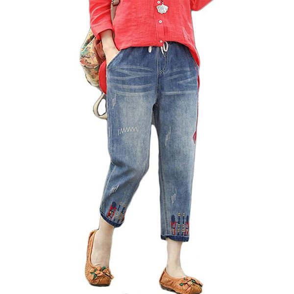 women's jeans 2021 brand female floral embroidery high waist pencil pants close-fitting for women, Blue
women's jeans 2021 brand female floral embroidery high waist pencil pants close-fitting for women, Blue