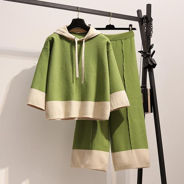 autumn winter knitted tracksuit 2 piece set plus size women green hit color hooded thicked loose pullovers + wide leg pants suit1, Gray
autumn winter knitted tracksuit 2 piece set plus size women green hit color hooded thicked loose pullovers + wide leg pants suit1, Gray