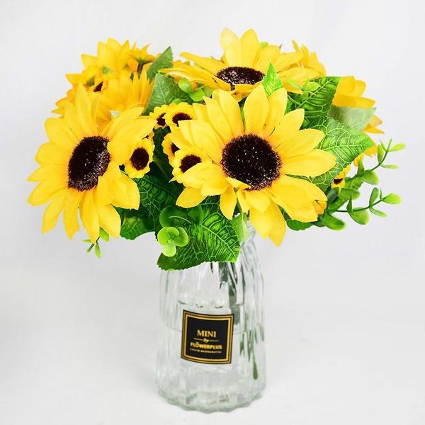 7pcs/bouquet artificial vividly sunflower handmade bouquets for home decoration diy scrapbooking crafts wedding festival supply1
7pcs/bouquet artificial vividly sunflower handmade bouquets for home decoration diy scrapbooking crafts wedding festival supply1
