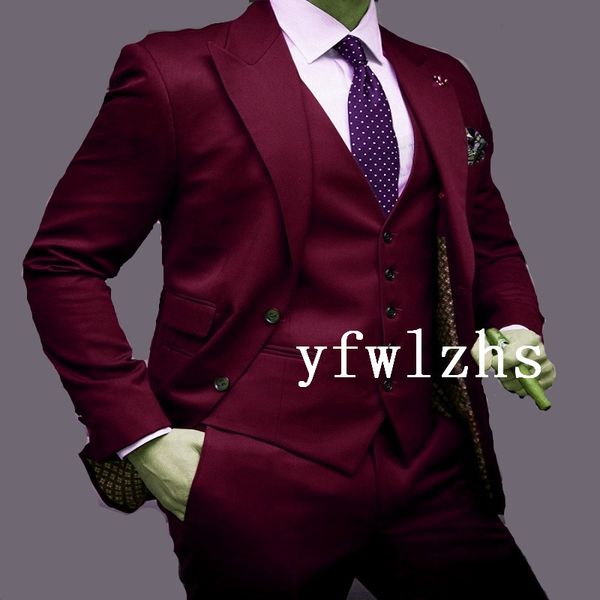 custom-made two buttons groomsmen peak lapel groom tuxedos men suits wedding/prom/dinner man blazer(jacket+pants+tie+vest) w511, Black;gray
custom-made two buttons groomsmen peak lapel groom tuxedos men suits wedding/prom/dinner man blazer(jacket+pants+tie+vest) w511, Black;gray