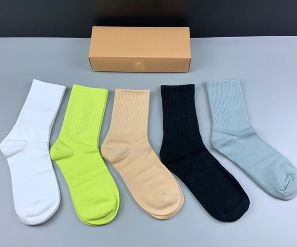 men and women fashion socks designer casual sports socks 100% cotton men women casual socks, Black
men and women fashion socks designer casual sports socks 100% cotton men women casual socks, Black