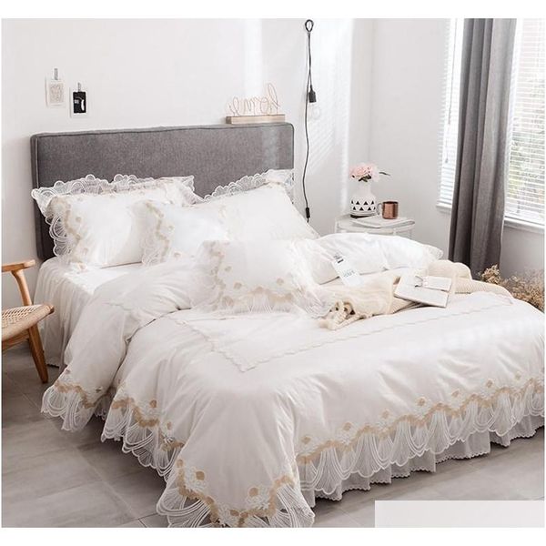 home textile 100%cotton white lace bedding set king twin size solid princess bed set girls korean duvet cover set bed skirt dywep
home textile 100%cotton white lace bedding set king twin size solid princess bed set girls korean duvet cover set bed skirt dywep