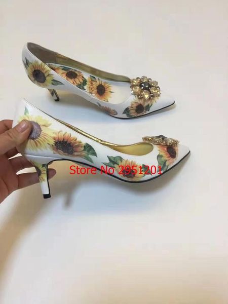 female pumps sun flower printed women shoes fashion office work wedding party shoes ladies low heel 6cm crystal wedding, Black
female pumps sun flower printed women shoes fashion office work wedding party shoes ladies low heel 6cm crystal wedding, Black