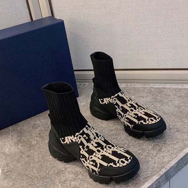 women leather shoes lace up buckle ankle boots factory direct female rough heel round head size:35-41 17, Black
women leather shoes lace up buckle ankle boots factory direct female rough heel round head size:35-41 17, Black