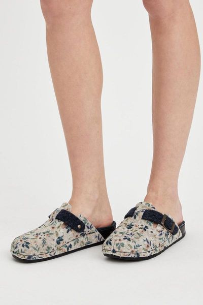 defacto summer woman slippers patterned house slippers footwear new-u0677az21sm, Black
defacto summer woman slippers patterned house slippers footwear new-u0677az21sm, Black