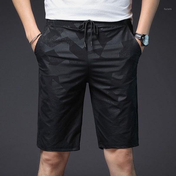 beach casual shorts mens sport running men short pants printed elastic waist shorts homme 2020 summer handsome male short pants1, White;black
beach casual shorts mens sport running men short pants printed elastic waist shorts homme 2020 summer handsome male short pants1, White;black