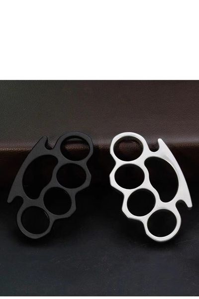 2021 new self defense weapon four finger tiger personal defense supplies girl's anti wolf device self defense ring broken window device
2021 new self defense weapon four finger tiger personal defense supplies girl's anti wolf device self defense ring broken window device