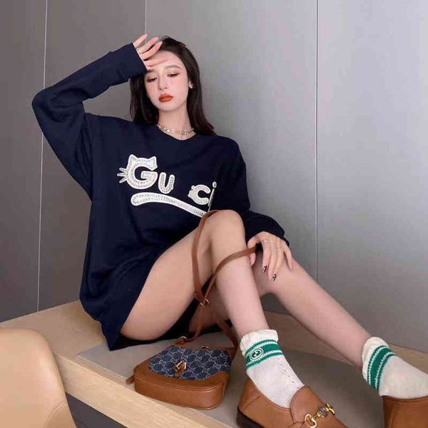 autumn and winter fashion loose cat letter nail drill round neck sweater ins trend cute ol commuter, Black
autumn and winter fashion loose cat letter nail drill round neck sweater ins trend cute ol commuter, Black