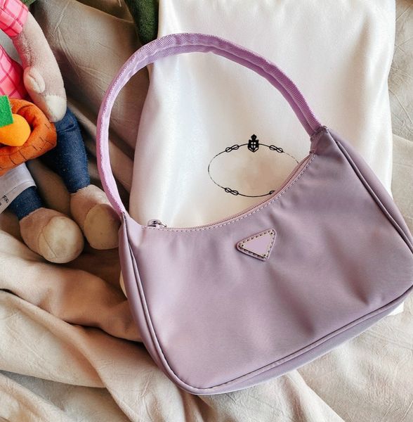 women brand shoulder bags handbag fashion baguette hobos nylon lady underarm bag size:22*13cm cfy20042550
women brand shoulder bags handbag fashion baguette hobos nylon lady underarm bag size:22*13cm cfy20042550