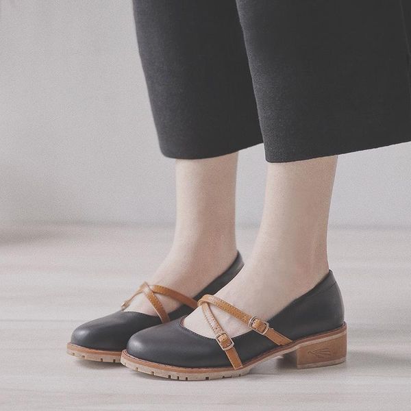 maiernisi women shoes casual brand pumps with a word buckle plus size 34-43 england style new shoes for female, Black
maiernisi women shoes casual brand pumps with a word buckle plus size 34-43 england style new shoes for female, Black