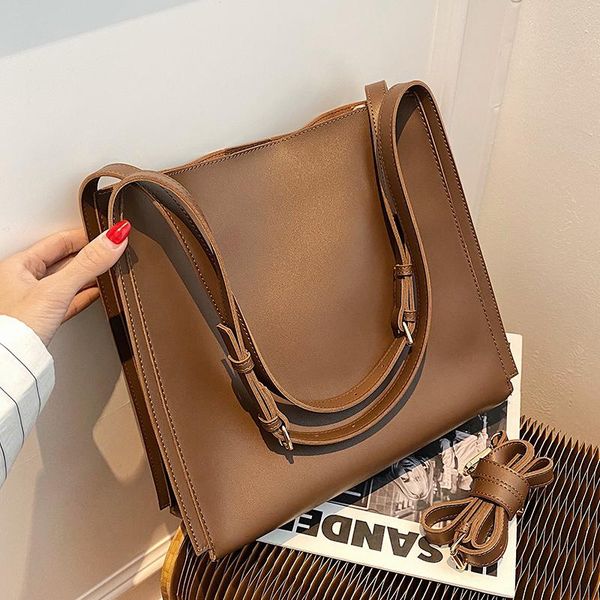 new bag casual shoulder tote bag women's 2020 internet new trendy korean style versatile large capacity fashion small single
new bag casual shoulder tote bag women's 2020 internet new trendy korean style versatile large capacity fashion small single