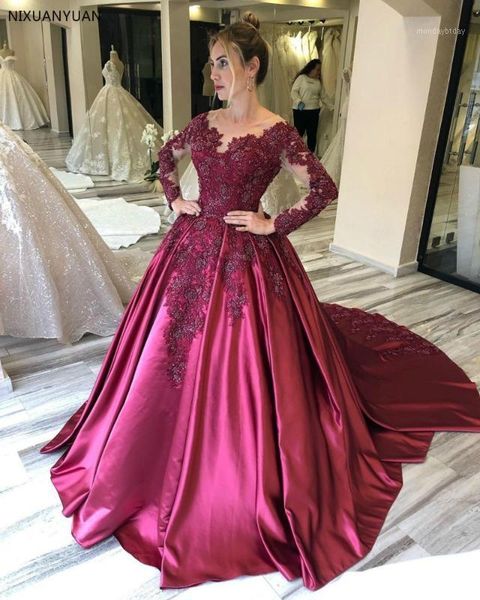 vintage lace applique beads long sleeves evening dresses arabic dubai prom gowns plus size satin sweep women formal dresses1, White;black
vintage lace applique beads long sleeves evening dresses arabic dubai prom gowns plus size satin sweep women formal dresses1, White;black