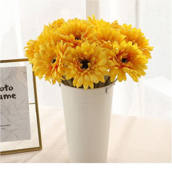 10pcs fake artificial flowers silk artificial chrysanthemum hydrangea bridal wedding bouquet for home garden party weddi jllxio
10pcs fake artificial flowers silk artificial chrysanthemum hydrangea bridal wedding bouquet for home garden party weddi jllxio