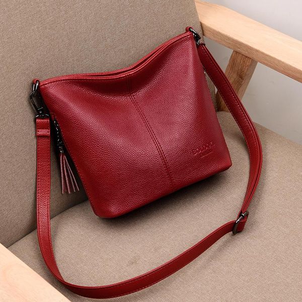 cross body ladies hand crossbody bags for women 2021 luxury handbags leather shoulder bag tote designer
cross body ladies hand crossbody bags for women 2021 luxury handbags leather shoulder bag tote designer
