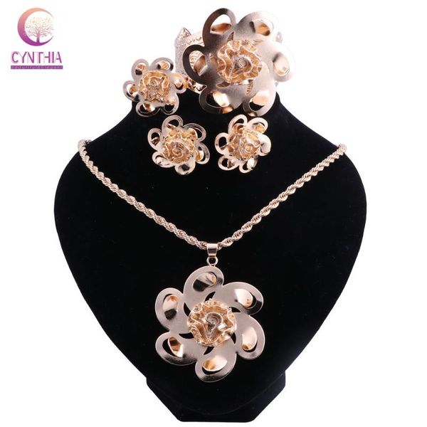 women jewelry sets dubai gold color african beads jewelry set fashion flower pendant necklace set jewellery party gift, Silver
women jewelry sets dubai gold color african beads jewelry set fashion flower pendant necklace set jewellery party gift, Silver