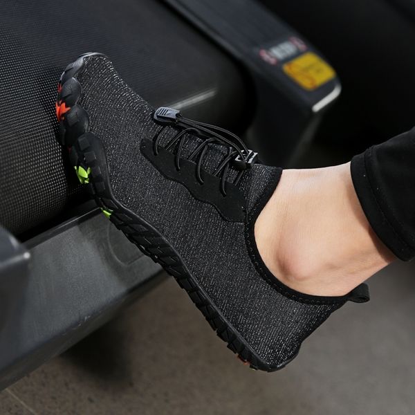 summer water shoes indoor yoga non-slip five finger barefoot sneakers women men river sea diving swimming socks tenis masculino y200420, Black
summer water shoes indoor yoga non-slip five finger barefoot sneakers women men river sea diving swimming socks tenis masculino y200420, Black