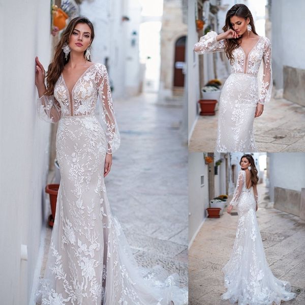 stunning beaded lace mermaid wedding dresses plunging neck backless bridal gowns with long sleeves sweep train robe de mariée, White
stunning beaded lace mermaid wedding dresses plunging neck backless bridal gowns with long sleeves sweep train robe de mariée, White