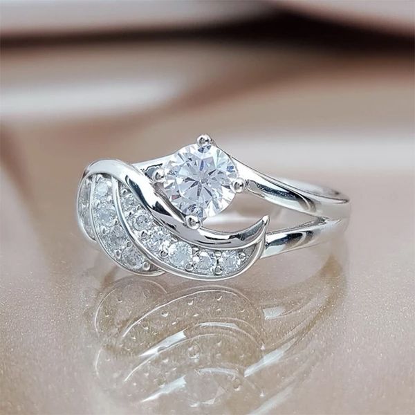 women jewelry romantic feather shape finger ring with dazzling cubic zirconia wedding ceremony party rings, Silver
women jewelry romantic feather shape finger ring with dazzling cubic zirconia wedding ceremony party rings, Silver