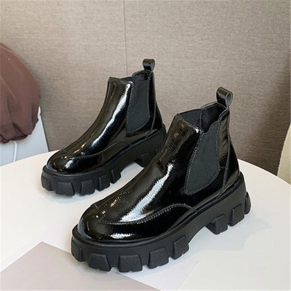 patent autumn leather spring ankle boots women motorcycle boots female shoes woman thick sole beige black
patent autumn leather spring ankle boots women motorcycle boots female shoes woman thick sole beige black