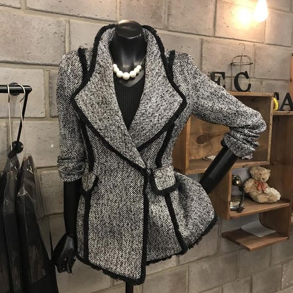 autumn winter women luxury runway jacket single button slim short grey wool coats elegant suits vintage chic coats outfits, Black
autumn winter women luxury runway jacket single button slim short grey wool coats elegant suits vintage chic coats outfits, Black