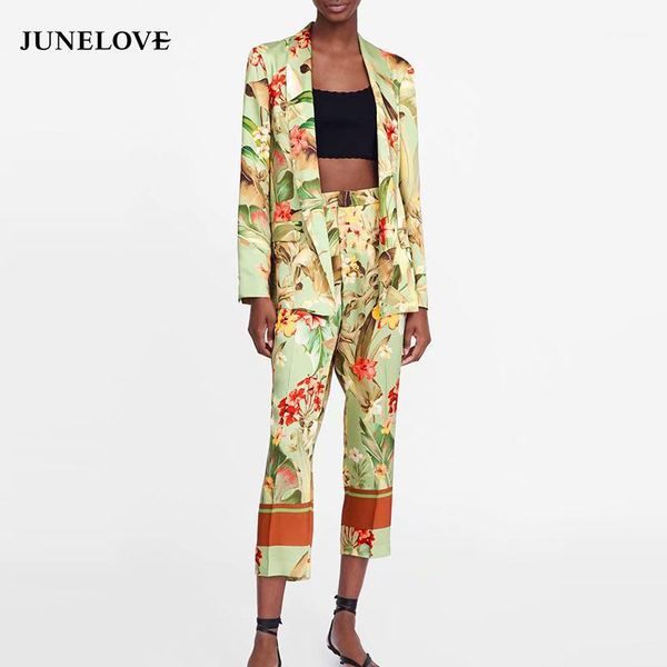 junelove women spring long sleeve blazers women sets blazer suits vintage print floral female blazers street wear lady outwears1, White;black
junelove women spring long sleeve blazers women sets blazer suits vintage print floral female blazers street wear lady outwears1, White;black