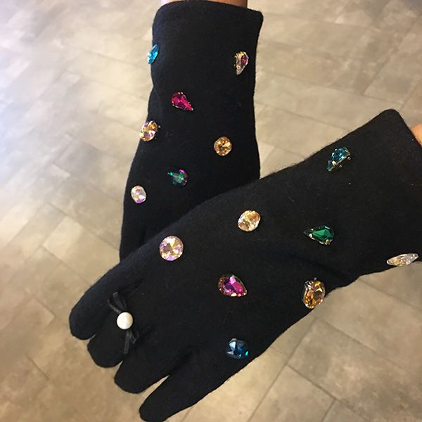 brand luxury women' winter wool gloves colorful crystal real rabbit fur elegant fur gloves female mittens cashmere gloves 201104, Blue;gray
brand luxury women' winter wool gloves colorful crystal real rabbit fur elegant fur gloves female mittens cashmere gloves 201104, Blue;gray