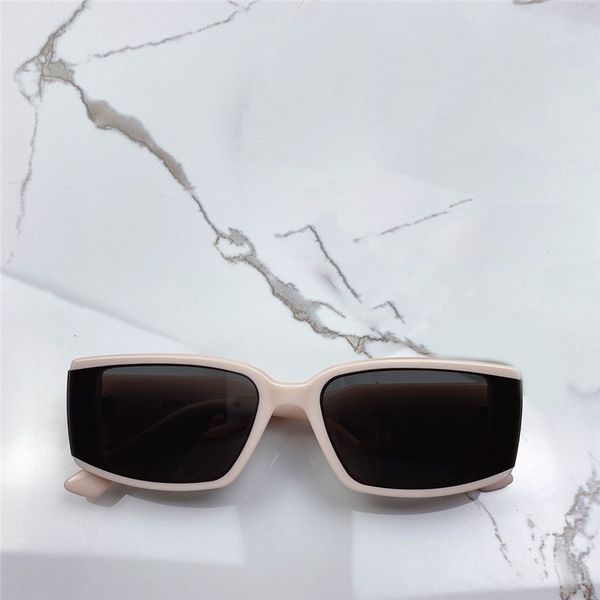 deus new fashion net celebrity sunglasses for men and women uvstone protects the eyes using plates to create square frames for wome, White;black
deus new fashion net celebrity sunglasses for men and women uvstone protects the eyes using plates to create square frames for wome, White;black