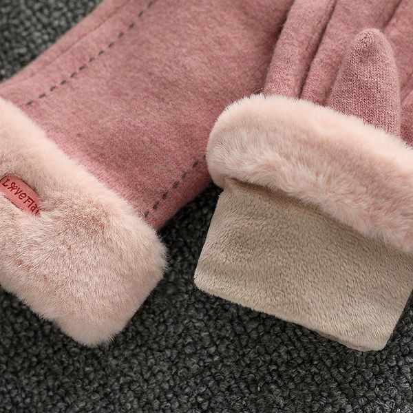 female touch screen cycling knitted embroidery mittens thick letter sport winter glove driving women cashmere soft warm sparsil yxlbru, Black
female touch screen cycling knitted embroidery mittens thick letter sport winter glove driving women cashmere soft warm sparsil yxlbru, Black