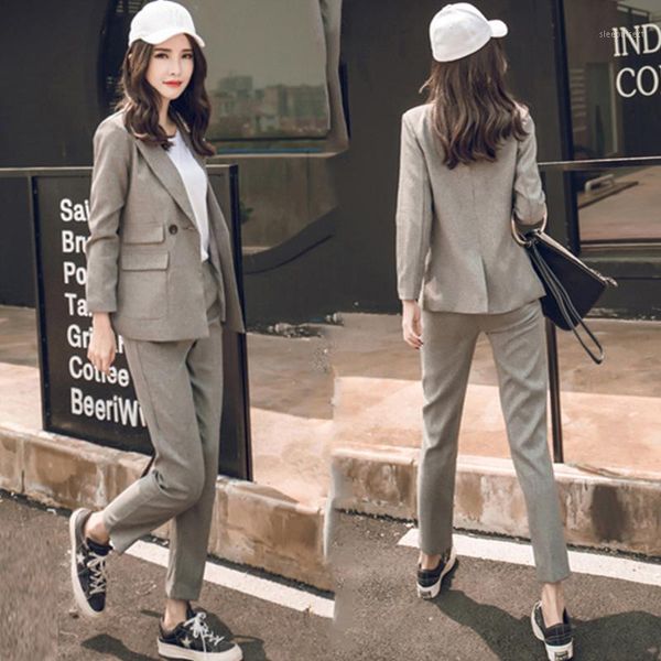 casual chic suit suit women's fashion jacket trousers 2 sets temperament commuter black overalls two sets of autumn new1, White
casual chic suit suit women's fashion jacket trousers 2 sets temperament commuter black overalls two sets of autumn new1, White