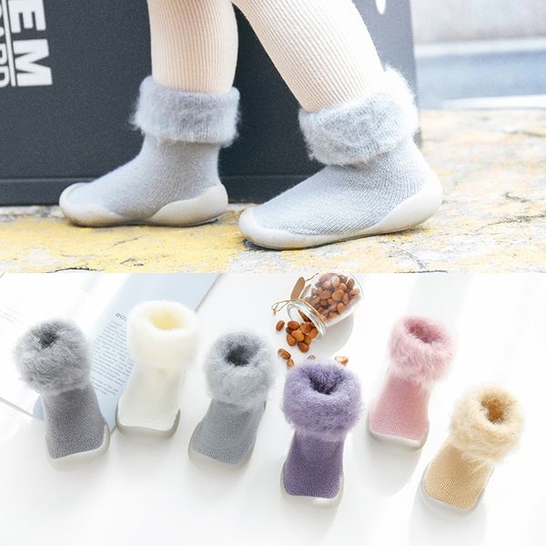 new terry and velvet floor shoes baby toddler anti-slip floor socks pure color terry mid-tube floor shoes baby booties y201009
new terry and velvet floor shoes baby toddler anti-slip floor socks pure color terry mid-tube floor shoes baby booties y201009