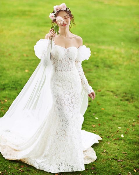 vintage ivory lace mermaid wedding dresses off shoulder full sleeves long train bridal gowns ruffles country boho wedding dress vestidos, White
vintage ivory lace mermaid wedding dresses off shoulder full sleeves long train bridal gowns ruffles country boho wedding dress vestidos, White