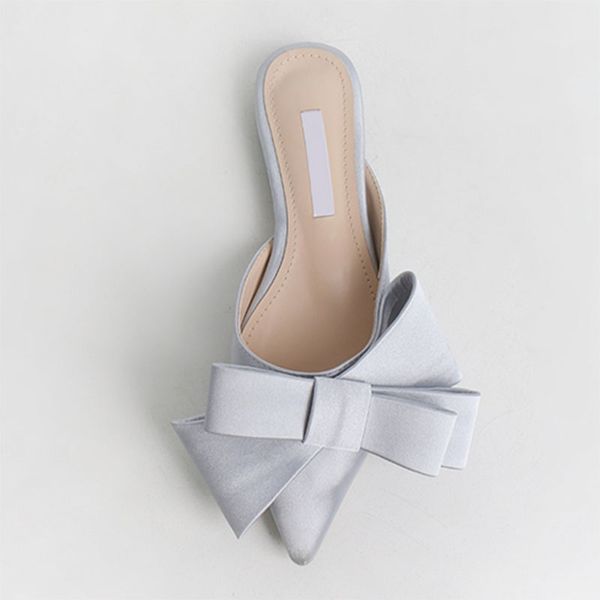 2021 new spring and summer women's shoes silk satin pointed bow tie sandals flat-heel ensembles semi-slippers emob, Black
2021 new spring and summer women's shoes silk satin pointed bow tie sandals flat-heel ensembles semi-slippers emob, Black