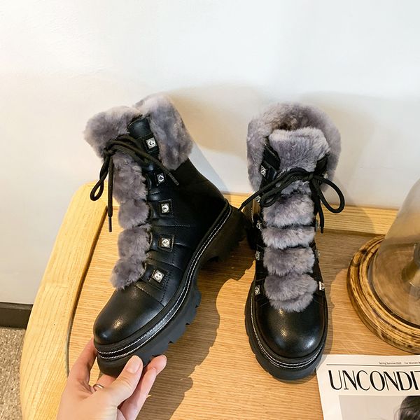 2021 warm russian trade women's cracked leather+ thick rabbit skin lining diamond winter boots front brace shoes 8vcs, Black
2021 warm russian trade women's cracked leather+ thick rabbit skin lining diamond winter boots front brace shoes 8vcs, Black