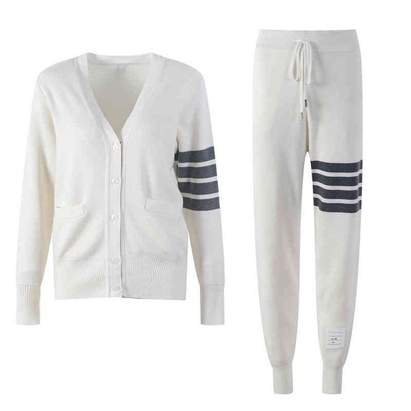 tomen 22ss borenssi fashion sportswear tb suit women's autumn and winter new style foreign style loose and thin age reducing four bar c, Gray
tomen 22ss borenssi fashion sportswear tb suit women's autumn and winter new style foreign style loose and thin age reducing four bar c, Gray