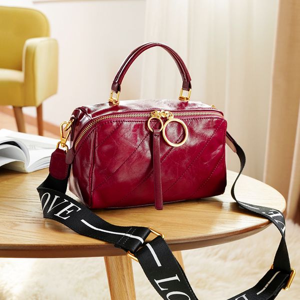 woonam fashion bag genuine shiny calf leather zip closure boston handle cross body bag wb1130
woonam fashion bag genuine shiny calf leather zip closure boston handle cross body bag wb1130