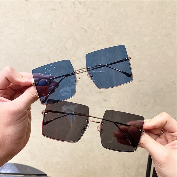 blmen's 2020ins fashion frame personalized and women's large face square anti uv sunglasses m l, White;black
blmen's 2020ins fashion frame personalized and women's large face square anti uv sunglasses m l, White;black