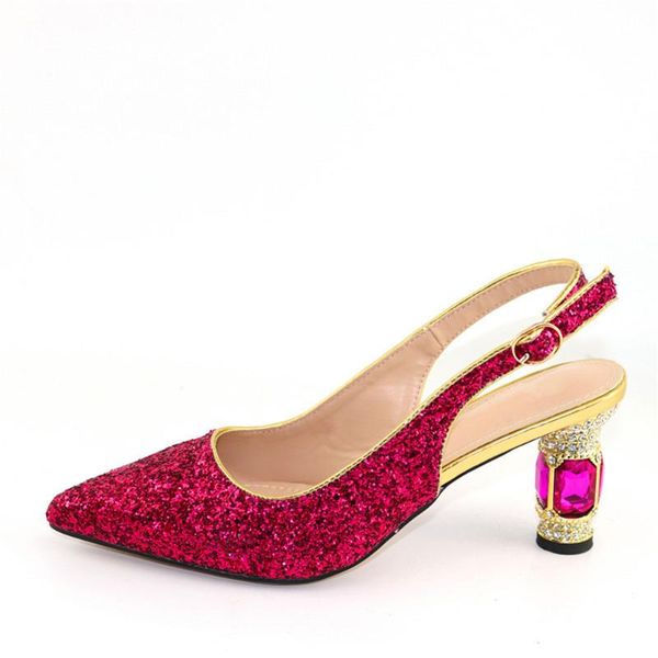 nice fuchsia wedding/party sandals african high heel pointed toe shoes for lady cr101 heel height 8.8cm, Black
nice fuchsia wedding/party sandals african high heel pointed toe shoes for lady cr101 heel height 8.8cm, Black