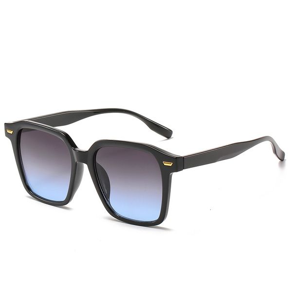 new korean box versatile men's and women's sunglasses fashion trend meter nail sunglasses net red street p sunshade 2193 designer, White;black
new korean box versatile men's and women's sunglasses fashion trend meter nail sunglasses net red street p sunshade 2193 designer, White;black