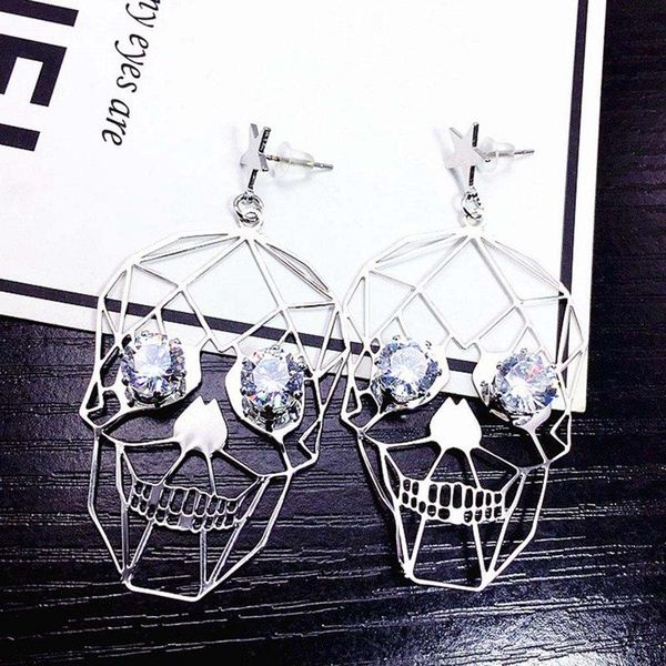 hiphop retro punk skull earrings pierced metal baroque temperament earring for woman party, Golden;silver
hiphop retro punk skull earrings pierced metal baroque temperament earring for woman party, Golden;silver