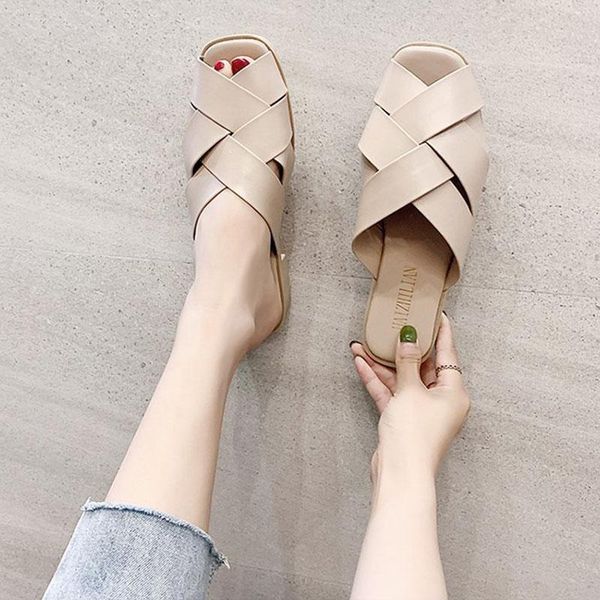 summer women slippers fashion woven flat sandals casual ladies home slippers 2021 outdoor hollow open-toed women's beach shoes, Black
summer women slippers fashion woven flat sandals casual ladies home slippers 2021 outdoor hollow open-toed women's beach shoes, Black