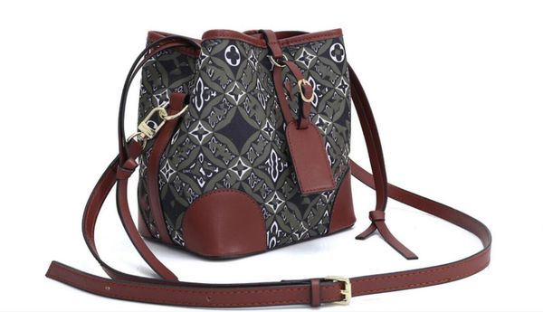 tag flower roman pattern embroidery mini bucket portable elbow yellow leather drawstring shoulder shoulder medieval messenger
tag flower roman pattern embroidery mini bucket portable elbow yellow leather drawstring shoulder shoulder medieval messenger