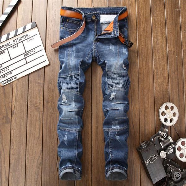 the new men's alternative splicing torn nightclub hole cultivate morality men's trousers fashion stretch feet jeans1, Blue
the new men's alternative splicing torn nightclub hole cultivate morality men's trousers fashion stretch feet jeans1, Blue