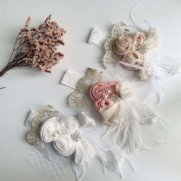 satin flower feather baby headband white lace rhinestone pearl princess girls hair band vintage fashion newborn accessories, Silver
satin flower feather baby headband white lace rhinestone pearl princess girls hair band vintage fashion newborn accessories, Silver