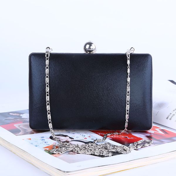 women's evening holding one shoulder chain bag bride's purse suitable for wedding ball night out party
women's evening holding one shoulder chain bag bride's purse suitable for wedding ball night out party