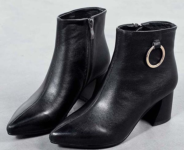classics fashionable and exquisite womens boots high heels and genuine leather outdoors fashion boots 03 p754, Black
classics fashionable and exquisite womens boots high heels and genuine leather outdoors fashion boots 03 p754, Black
