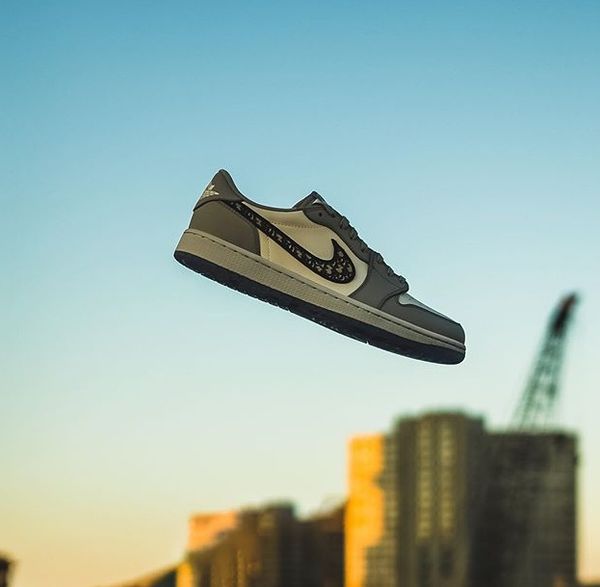 triple-s basket just air dìòr cònversè oblique x aj jòrdà n 1 shoes homme kaws zoom r2t racer blue retro casual shoes basketball sneakers
triple-s basket just air dìòr cònversè oblique x aj jòrdà n 1 shoes homme kaws zoom r2t racer blue retro casual shoes basketball sneakers