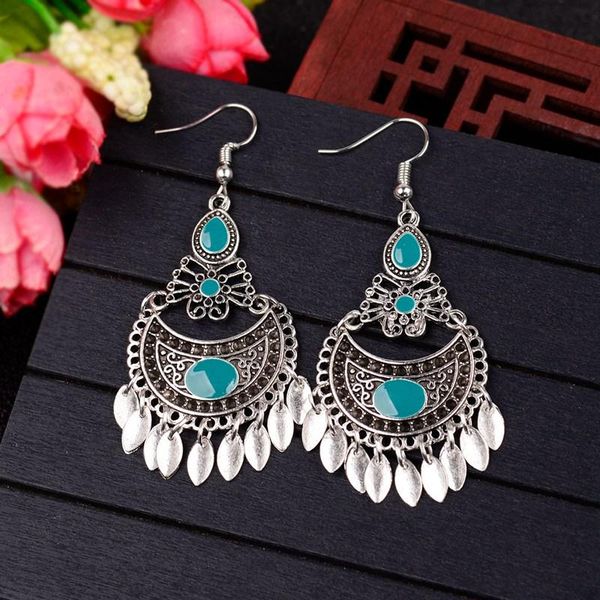 retro crescent shape silver color leaf tassel earrings for women bohemia jhumka green earrings jewelry oorbellen hxe081
retro crescent shape silver color leaf tassel earrings for women bohemia jhumka green earrings jewelry oorbellen hxe081