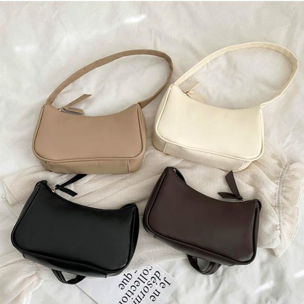 2020 new fashion bag patent leather baguette shape handbag pu bags crocodile pattern shoulder bags women hand bag crossbody 
2020 new fashion bag patent leather baguette shape handbag pu bags crocodile pattern shoulder bags women hand bag crossbody