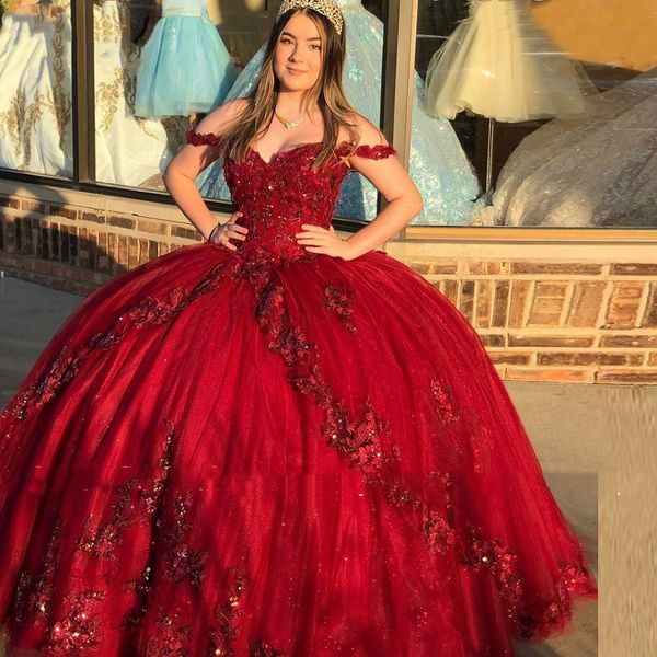 luxury burgundy lace beads quinceanera dresses ball gown sweet 16 year princess dress for gilrs off the shoulder sleveless floor length prom, Blue;red
luxury burgundy lace beads quinceanera dresses ball gown sweet 16 year princess dress for gilrs off the shoulder sleveless floor length prom, Blue;red